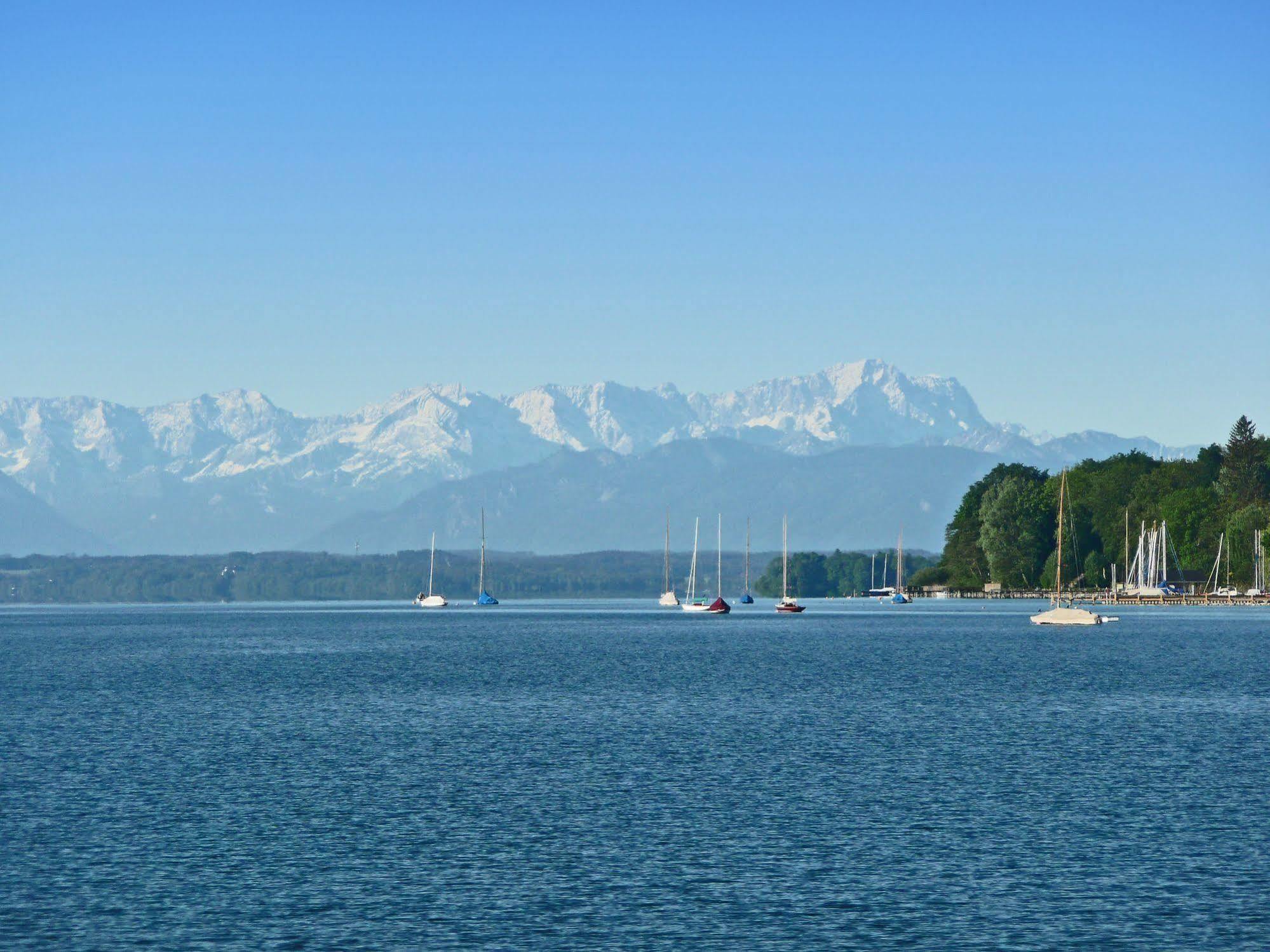 Hotel Bayerischer Hof Starnberg Bagian luar foto